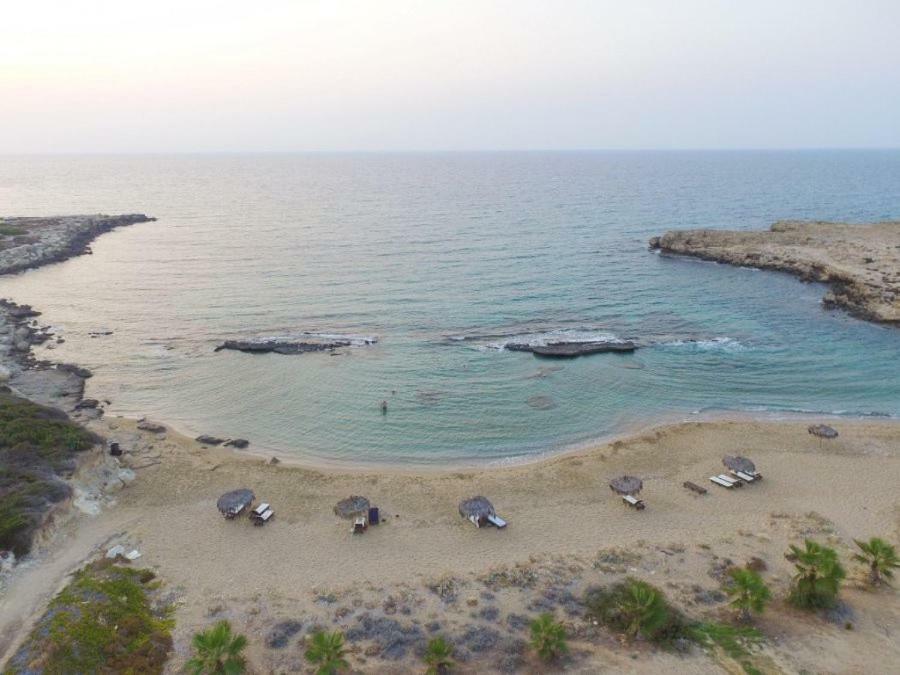 Balci Plaza Hotel&Balci Plaza guest Bungalows Karpaz peninsula Selenias Exterior foto