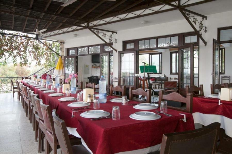 Balci Plaza Hotel&Balci Plaza guest Bungalows Karpaz peninsula Selenias Exterior foto