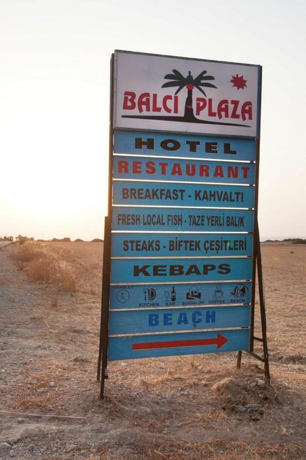 Balci Plaza Hotel&Balci Plaza guest Bungalows Karpaz peninsula Selenias Exterior foto